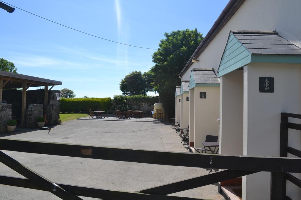 East Thorne - Cornwall Bude Bagian luar foto